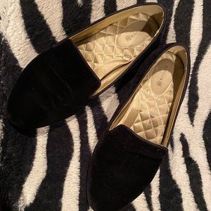 Birdies slip on loafers size 9.5